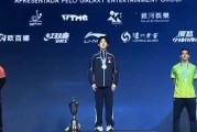 宝威体育官方入口-松岛辉空领奖全无喜色！大合影仅他一人未露笑容 日媒：差一点就制霸